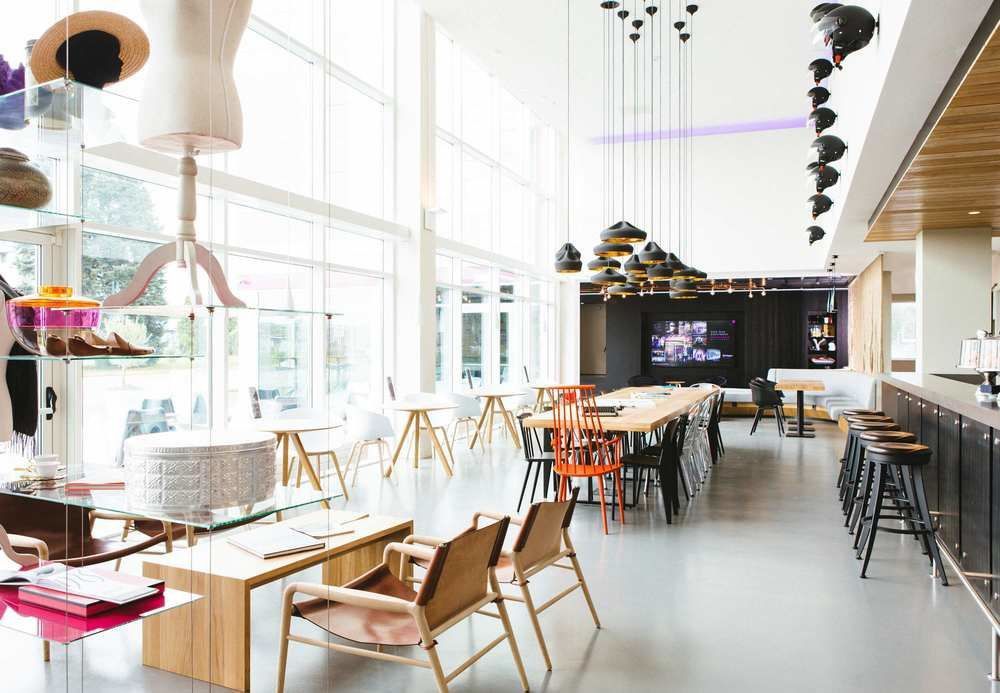Moxy Munich Airport Hotel 4*